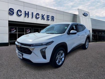 2025 Chevrolet Trax LS