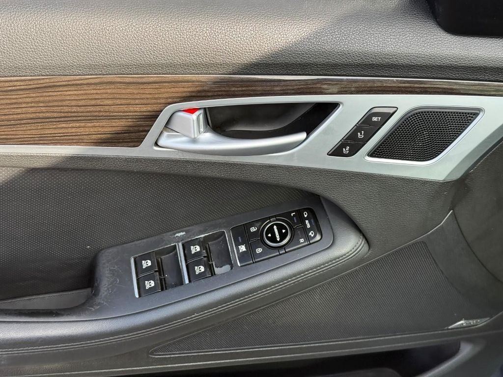 2015 Hyundai Genesis 3.8L