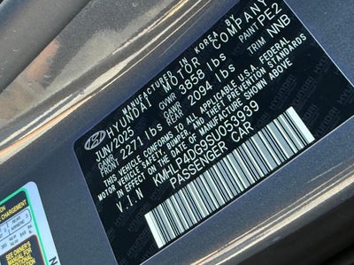 2025 Hyundai Elantra Limited