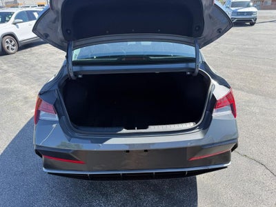 2025 Hyundai Elantra Limited