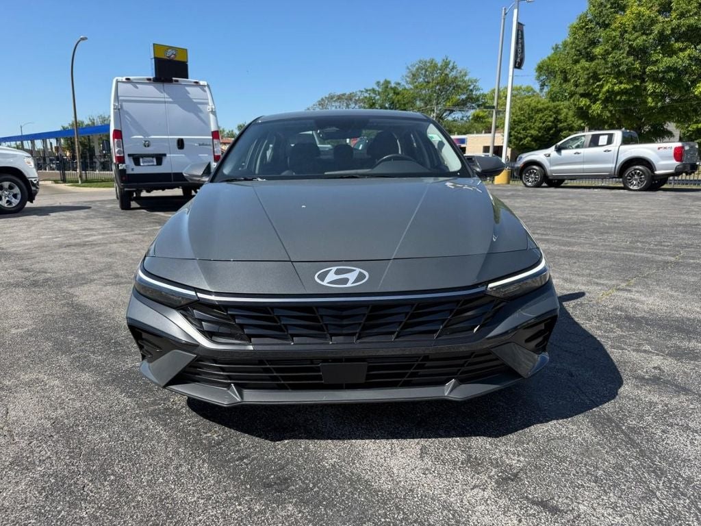 2025 Hyundai Elantra Limited