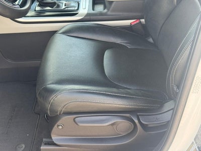 2022 Kia Carnival LX