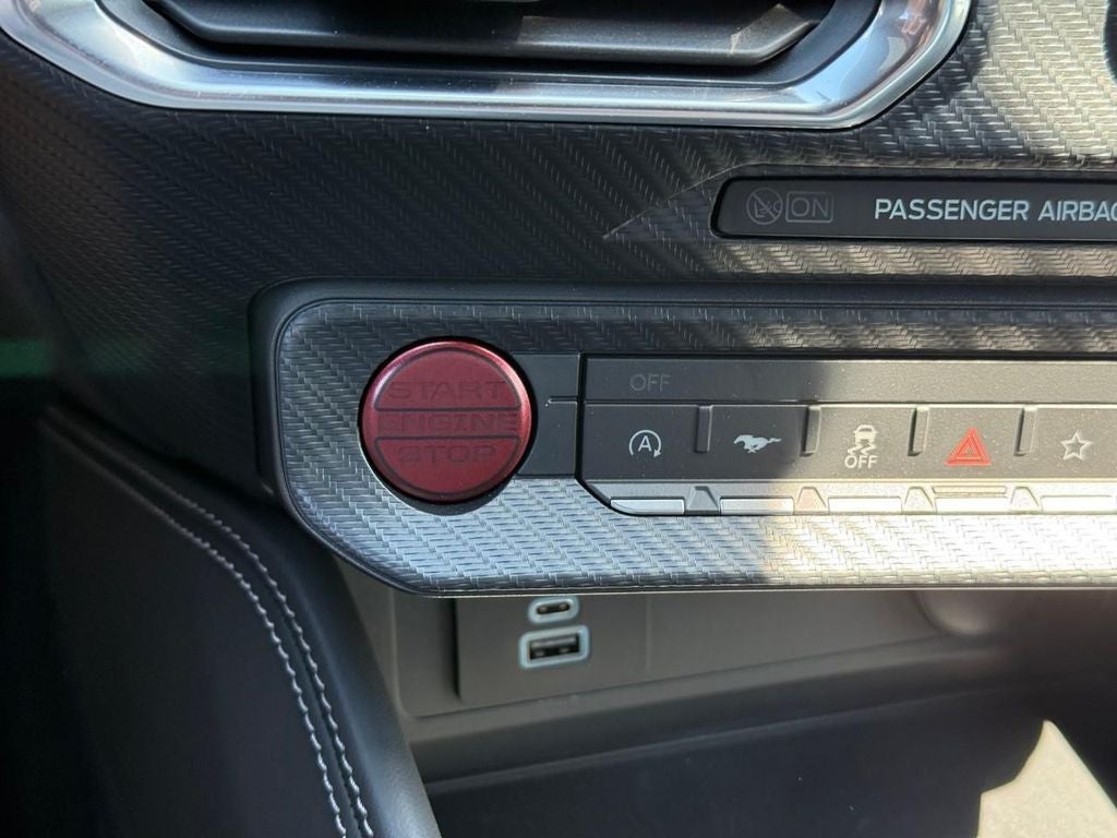 2025 Ford Mustang EcoBoost Premium