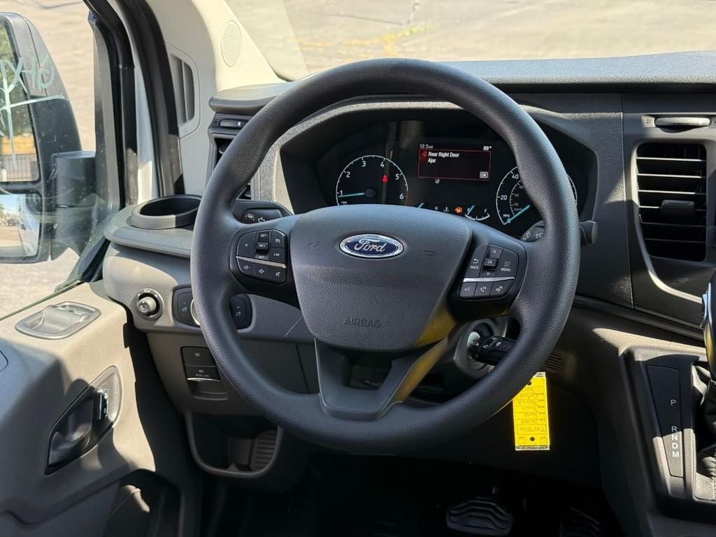 2025 Ford Transit Wagon XL
