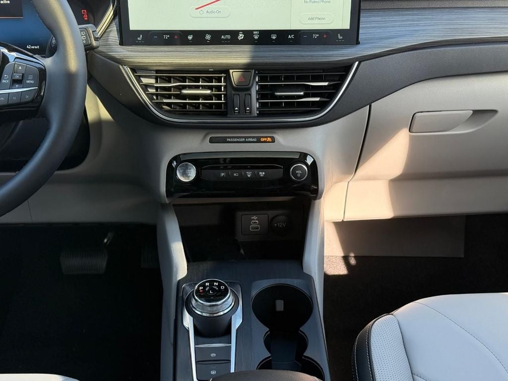 2026 Ford Escape Platinum