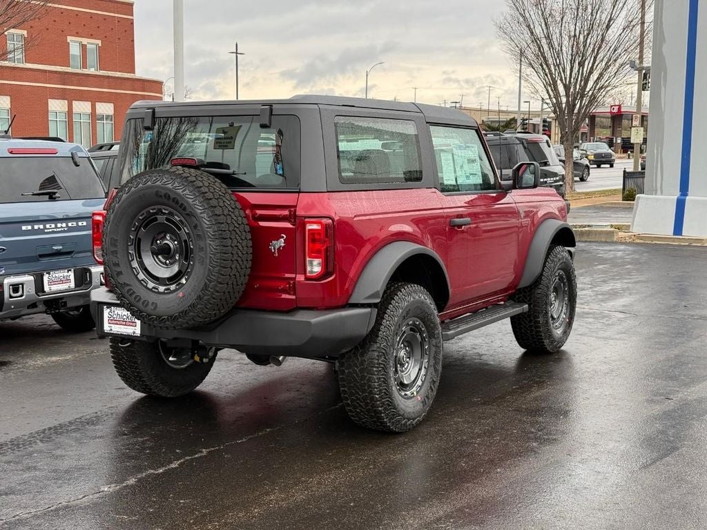 2025 Ford Bronco Base