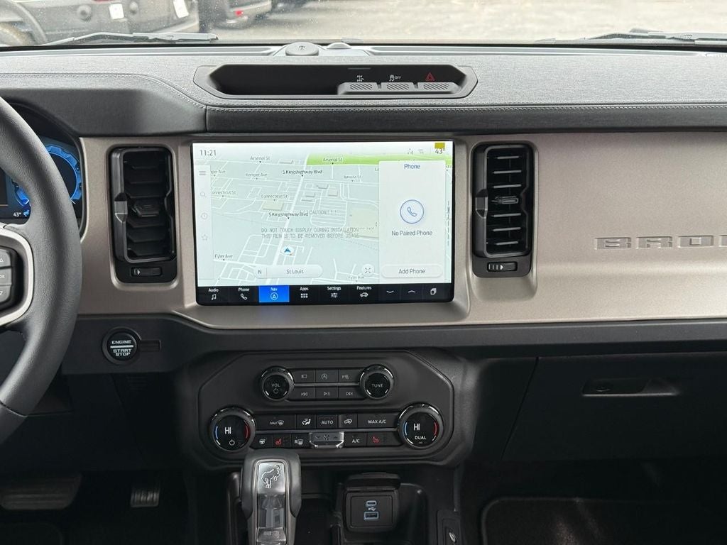 2025 Ford Bronco Outer Banks