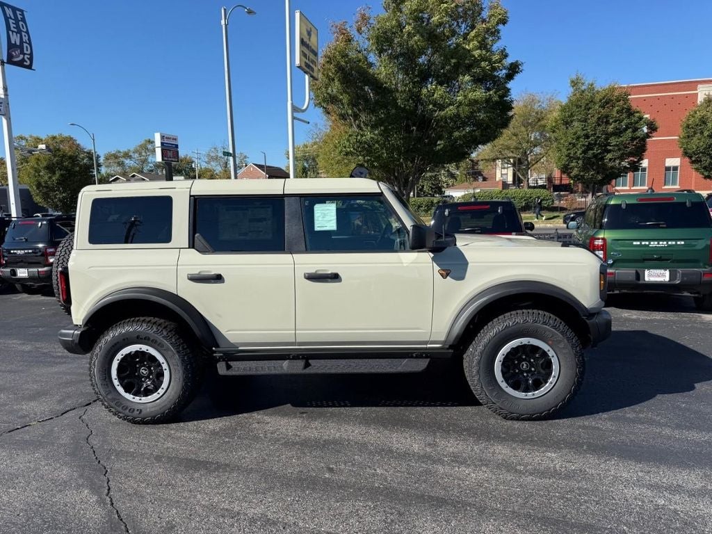 2025 Ford Bronco Badlands