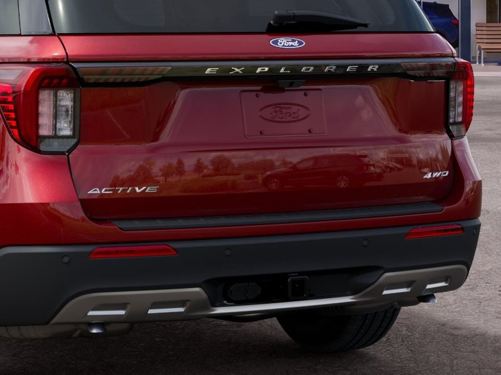 2027 Ford Explorer Active w/200A Pkg