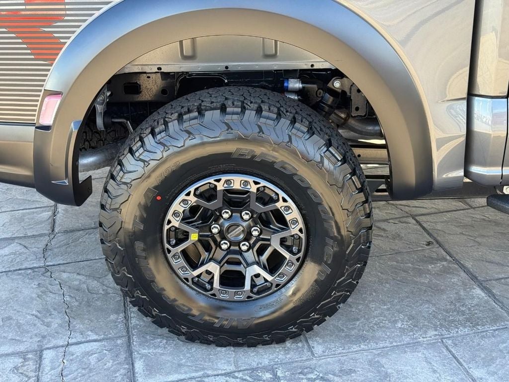 2025 Ford F-150 Raptor R