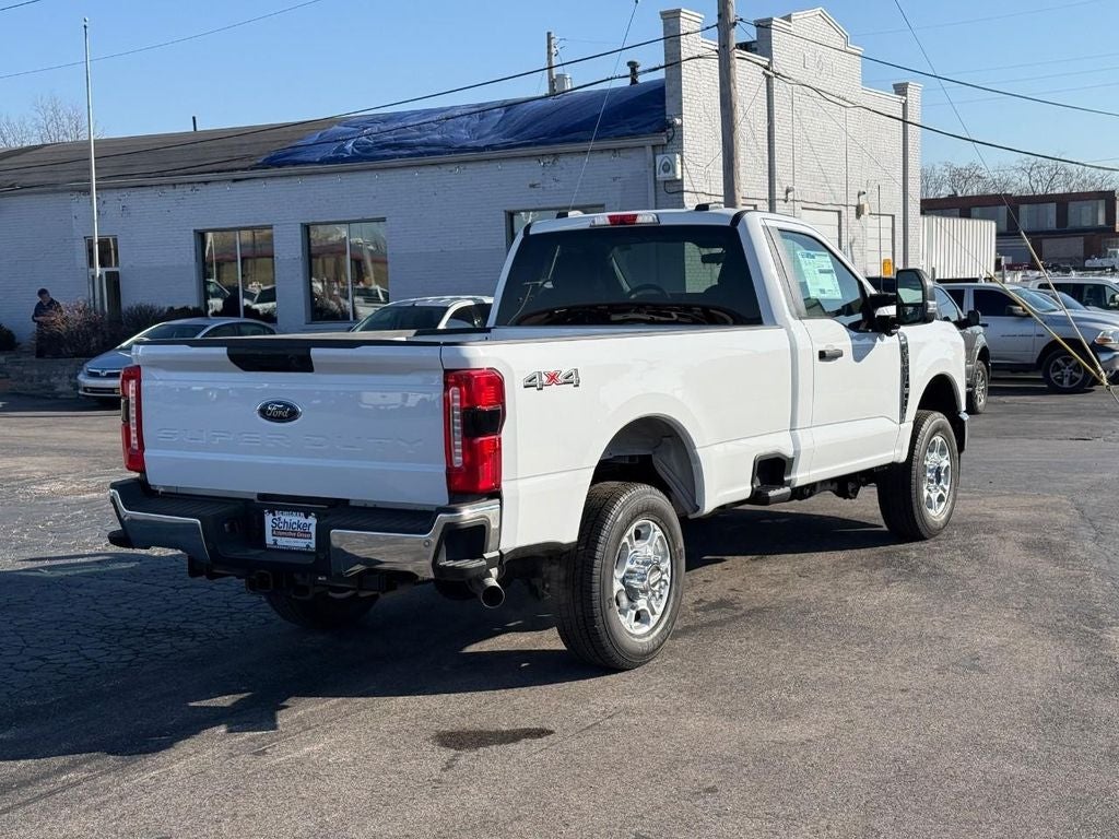 2026 Ford F-350 XLT