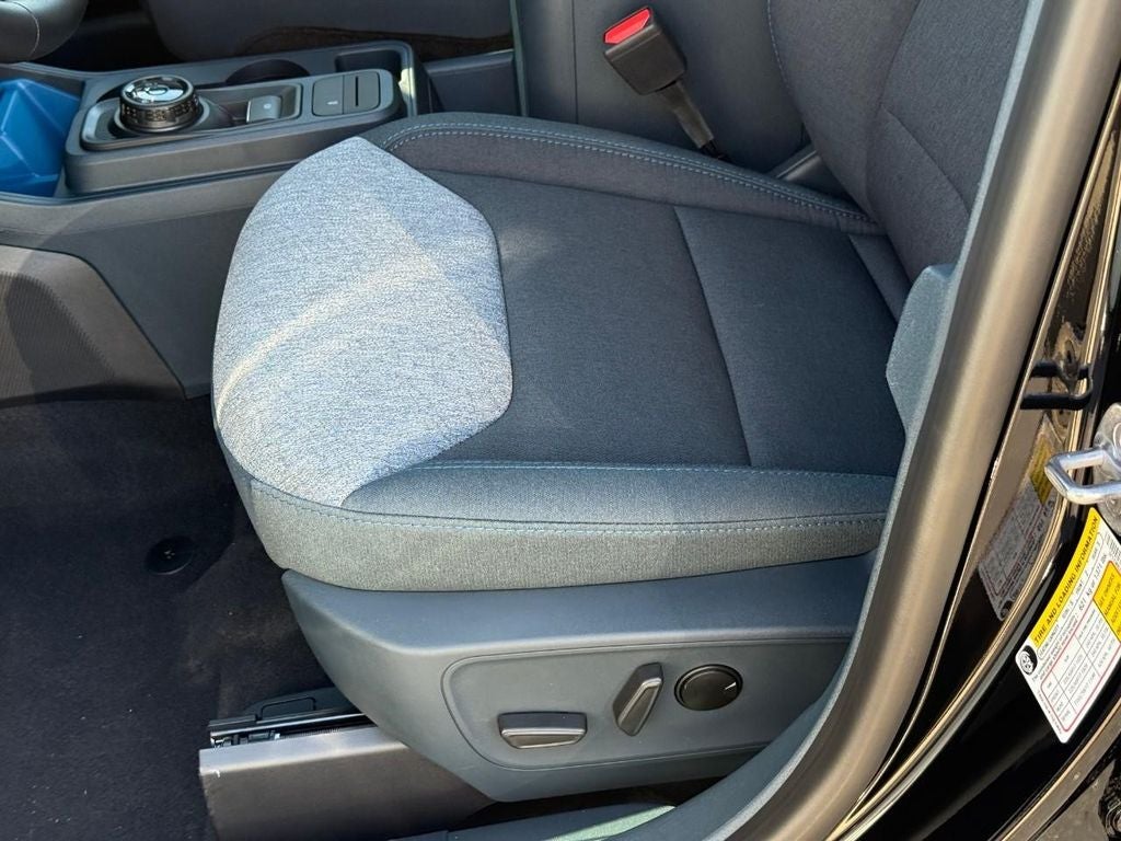 2025 Ford Maverick XLT Hybrid