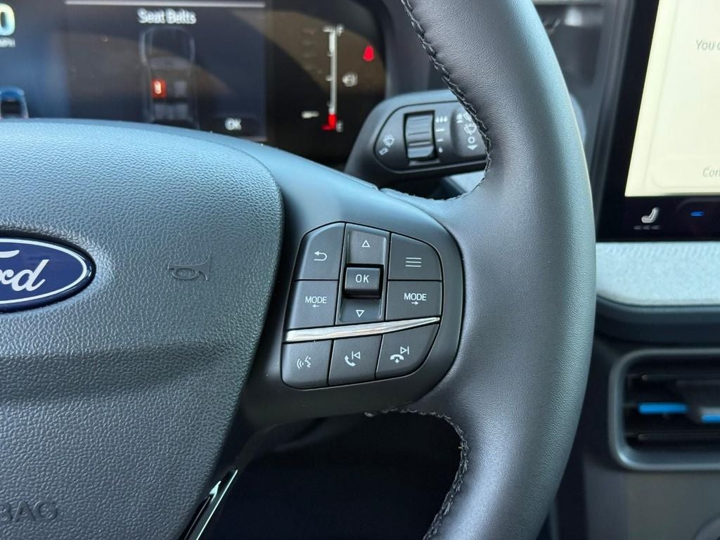 2025 Ford Maverick XLT Hybrid