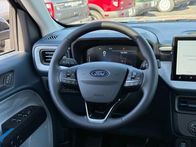 2025 Ford Maverick XLT Hybrid
